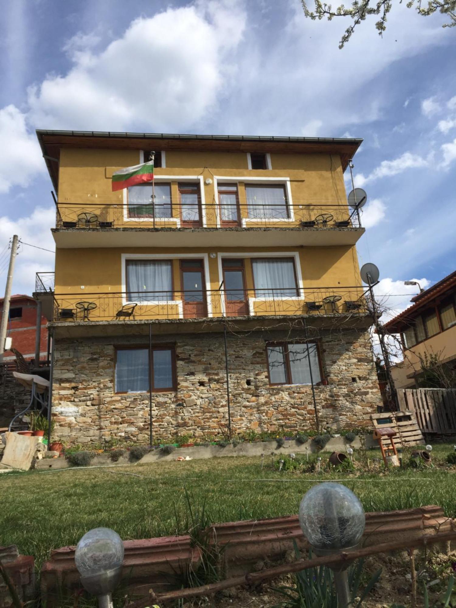 Guest House Agush Kribul Exterior photo