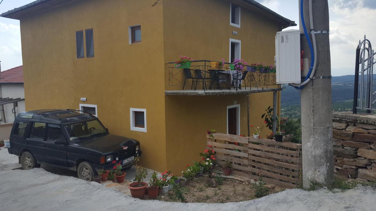 Guest House Agush Kribul Exterior photo