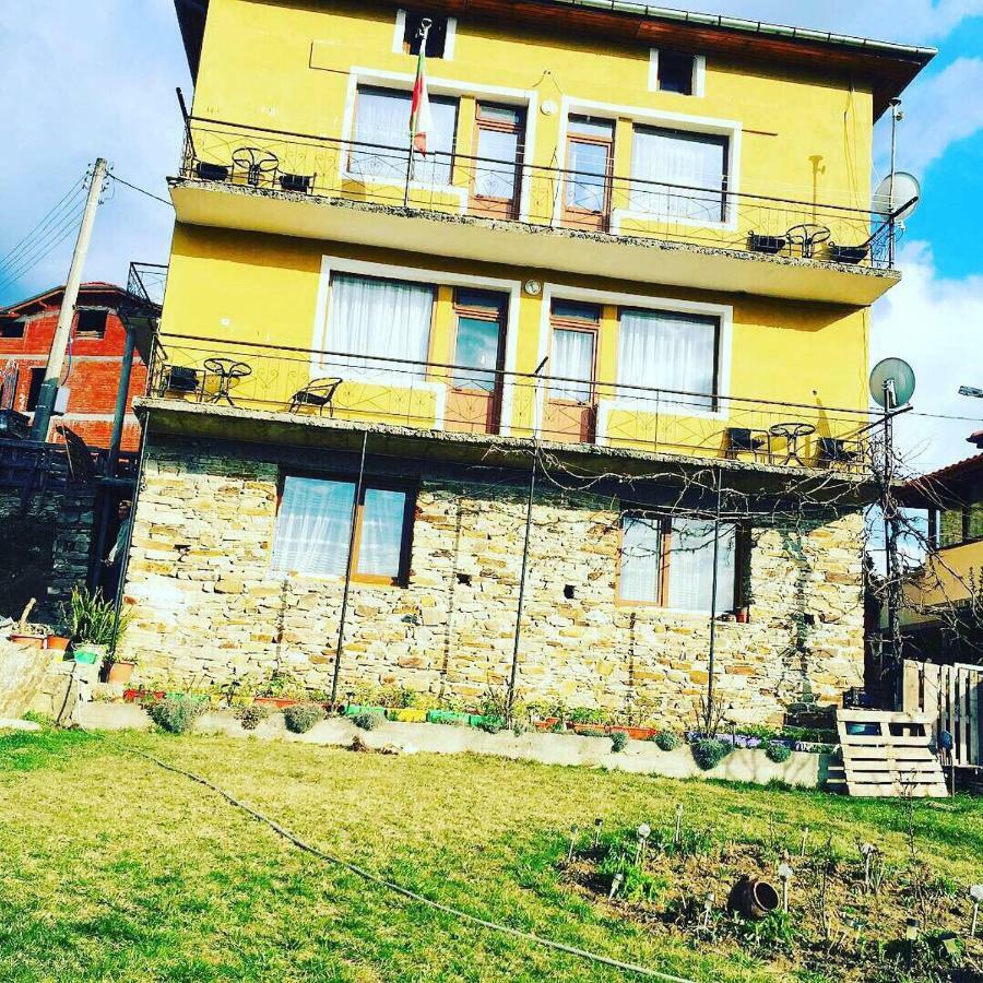 Guest House Agush Kribul Exterior photo